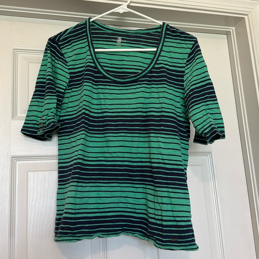 Tommy Hilfiger 3/4 sleeve shirt gold button accents navy and green Size large